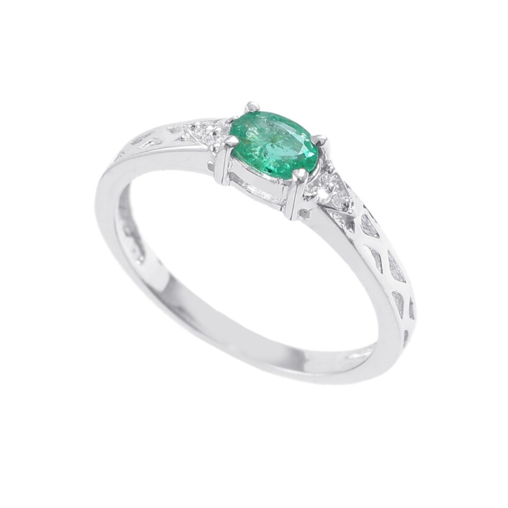 Handmade Jewelry*Gemstone Emerald* Oval Shape