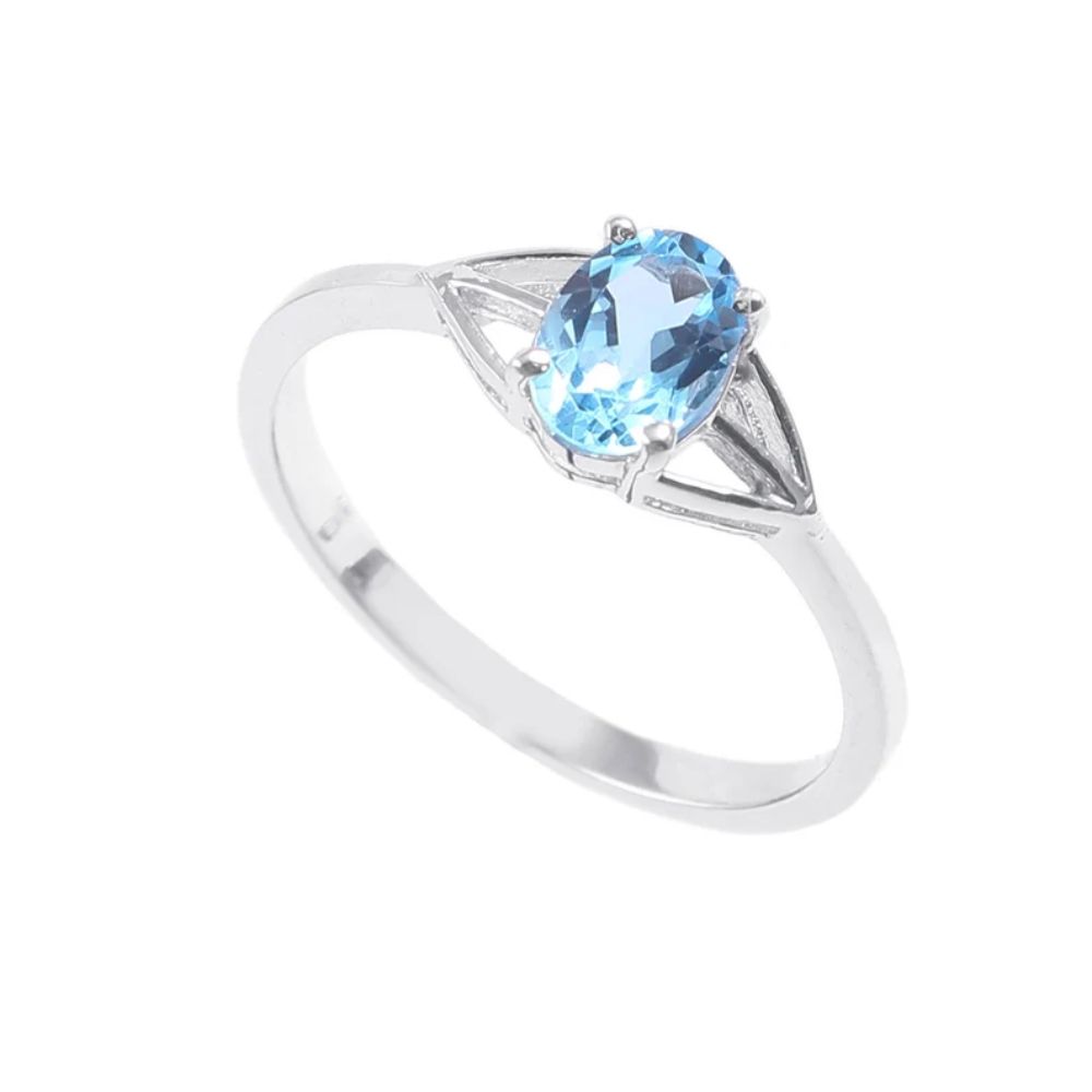 100 % Natural Swiss Blue Topaz, Oval Shape, Sterling Silver Ring