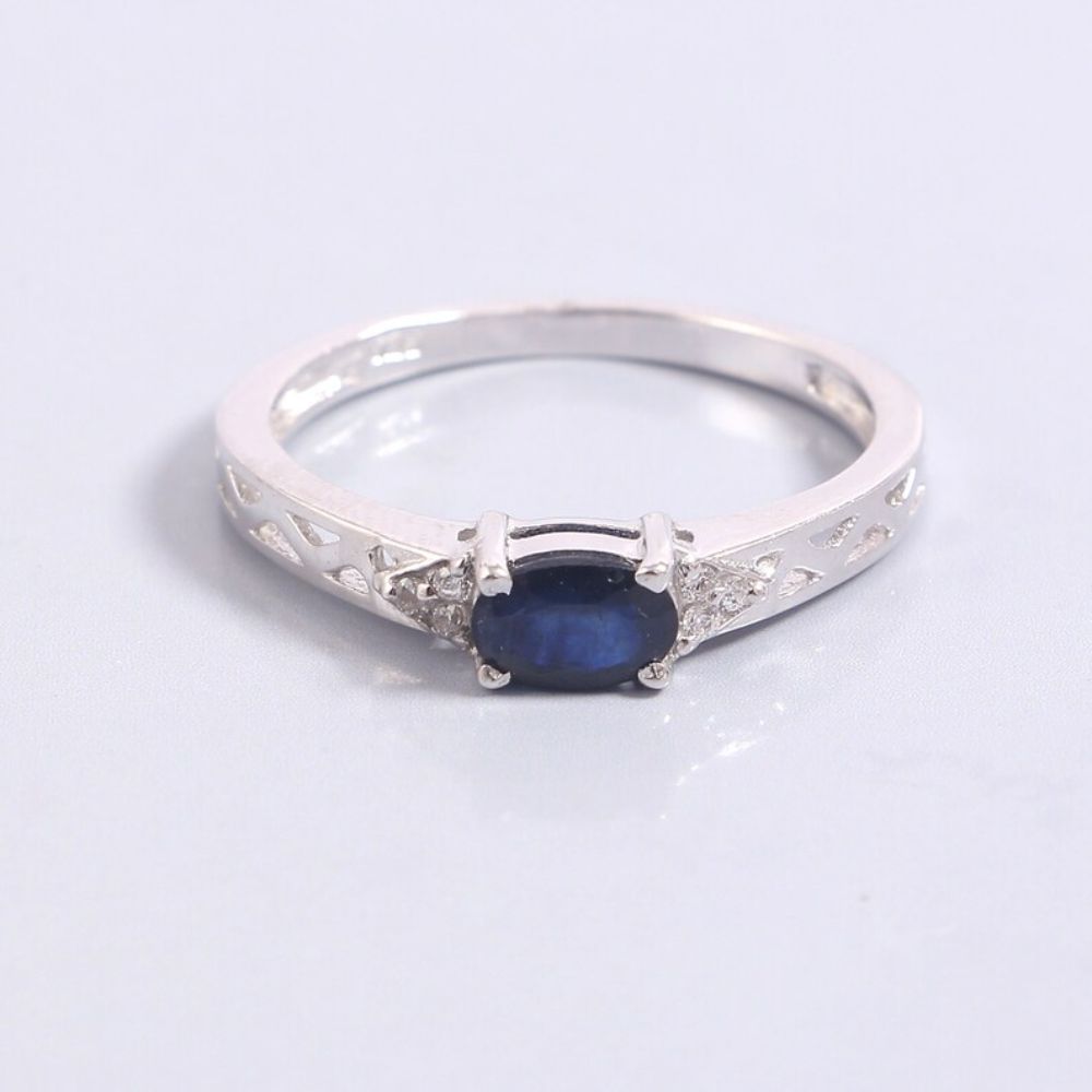 Beautiful Anniversary Gift* Natural Blue Sapphire* Oval Shape* 925 Sterling Silver Ring