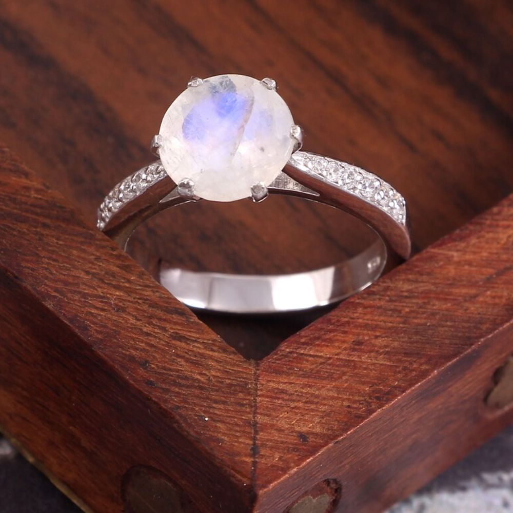925 Sterling Silver Jewelry Gemstone White Rainbow Round Shape Engagement Ring