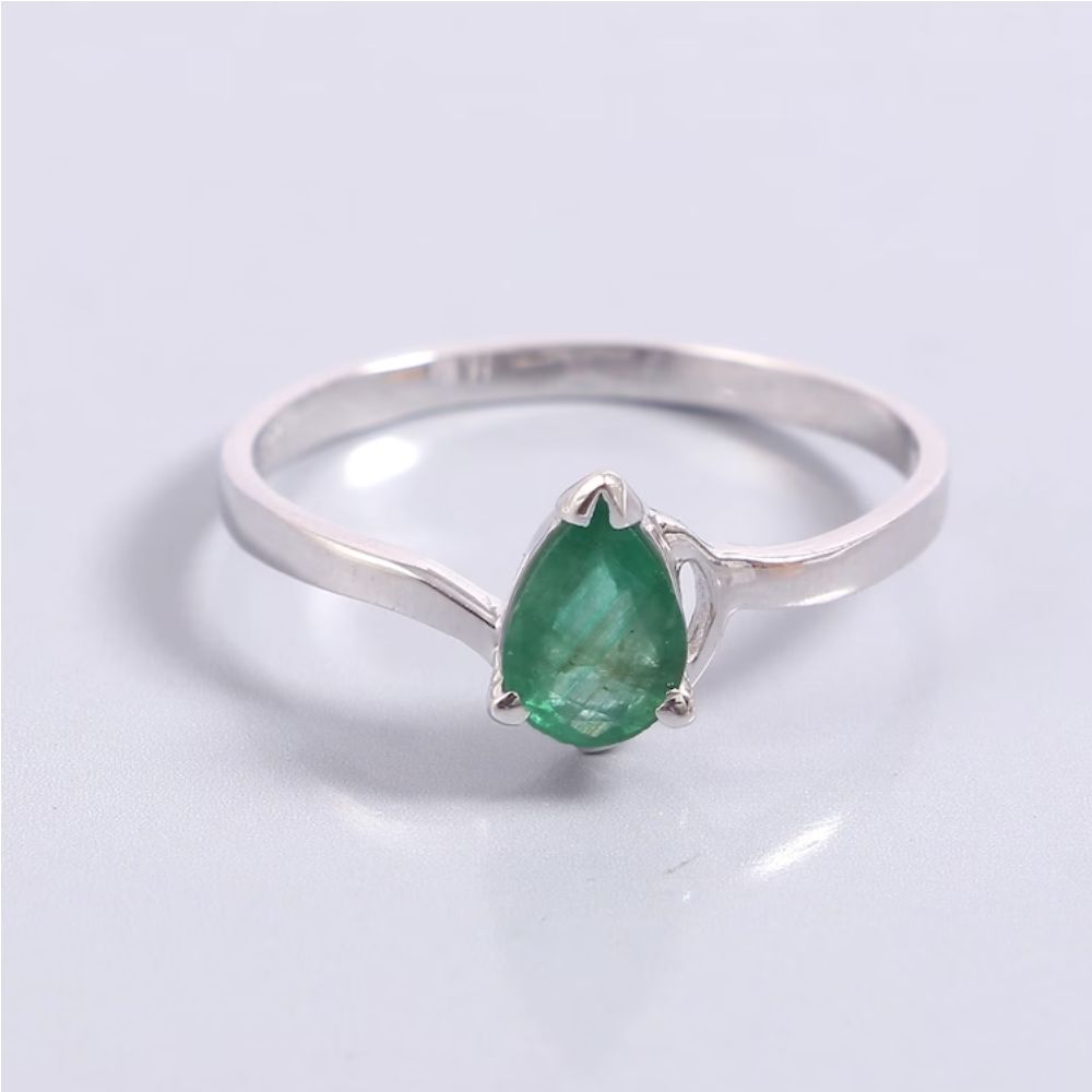 Natural Emerald, Gemstone Silver Ring, Sterling Silver Jewelry Ring, 