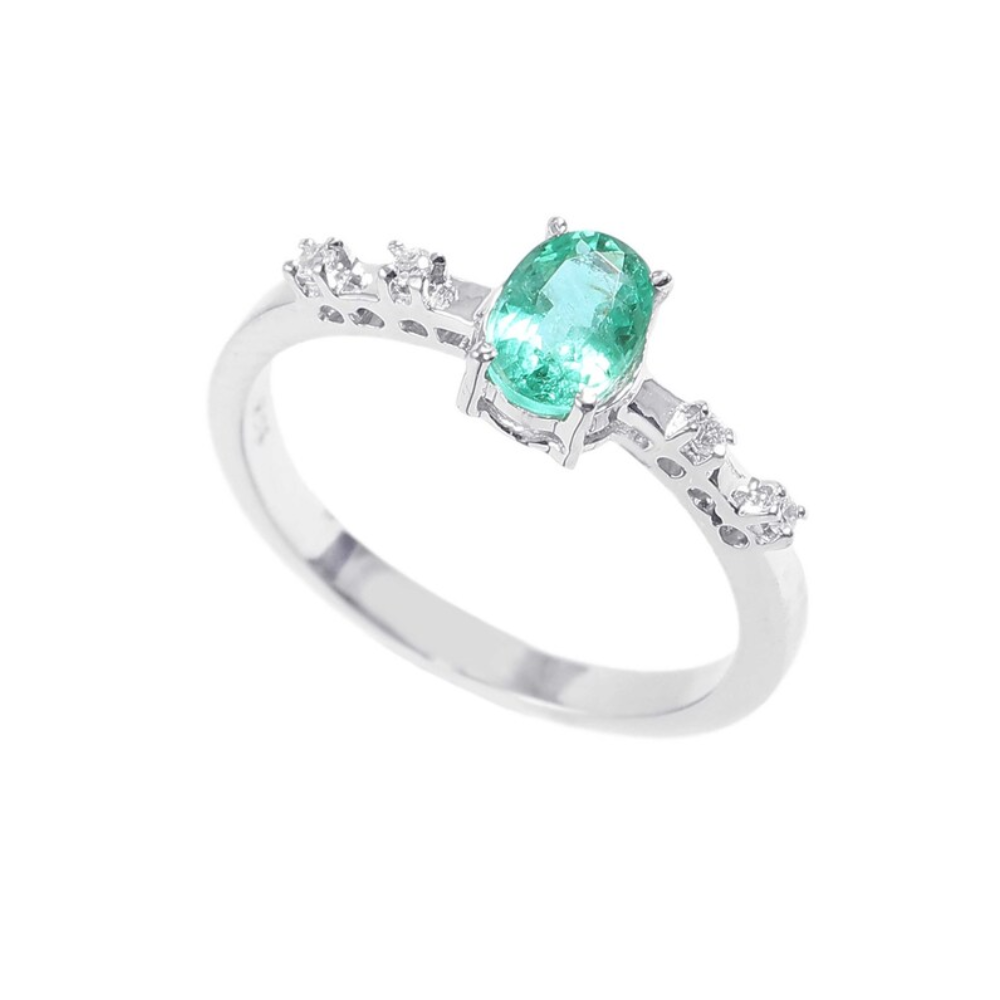 Top Grade Quality*Gemstone Emerald* Size 7X5 MM Oval Shape
